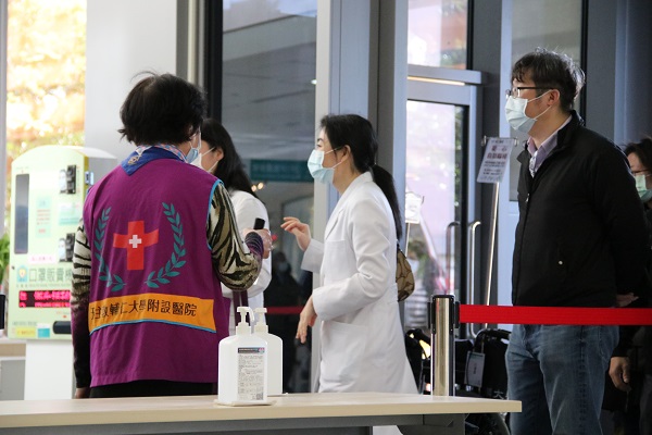 兼顧防疫和人情　輔大醫院探病限上午一小時
